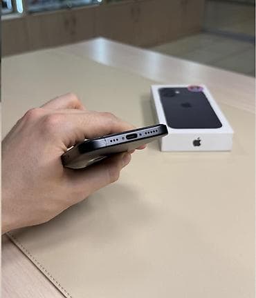 IPhone 16, 128 GB, Black Titanium, Zəmanət, Simsiz şarj, Face ID — 7