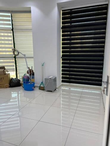 xacmaz obyekt: Obyekt satılır. 17 mərtəbəli binanın, 3 cü mərtəbəsi, Estetik — 9