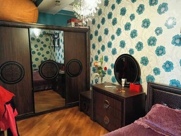 mingecevir kiraye: Nərimanovda saatlı binanın yanında yerləşir.Yeni tikilidir.Mənzil 17 — 4