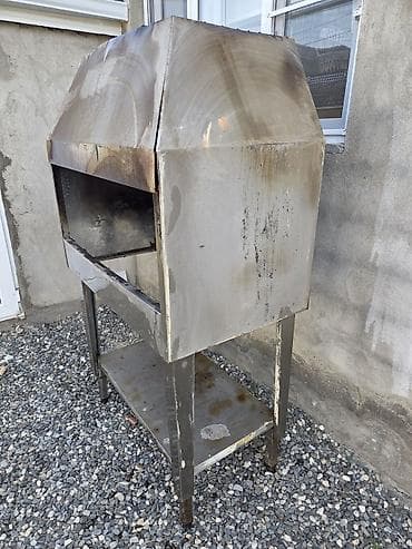 manqal şiş: Kabab manqali. Xirda restavrasiya olunmalidir(vannasi ve tukkesi — 2
