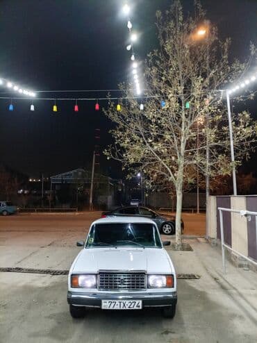 vaz avtomobil: Model: Lada Riva (VAZ 2107), sedan Rəng: ağ Kuzov: 4 qapı Nömrə — 10