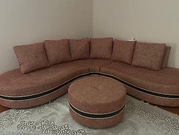 Divan 290₼Satılır. açılmır. bazasizdi. ölçü: ümumi 3m Ünvan — 1