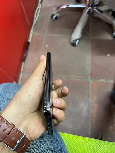 iphone 11 ucuz: Samsung Galaxy S23, 256 GB, rəng - Yaşıl, Barmaq izi — 3