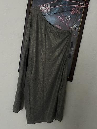 Женская одежда: Qadınlar üçün tək çiyinli mini don - Rəng: tünd boz/metallic effektli — 2