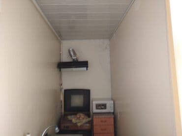 9 ci mikrorayon satilan evler: Bakı, Yeni Günəşli Massiv A, 5 otaqlı, Köhnə tikili, 110 kv. m — 9