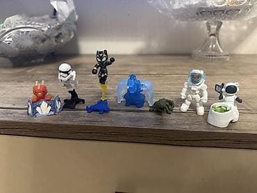 heykeller: Kinder surprise oyuncaqları: Marvel, Star Wars, Natoons və Kosmik — 1