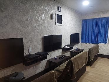 PlayStation oyun guşəsi – tam təchizatlı - Bir otaqda yan‑yana