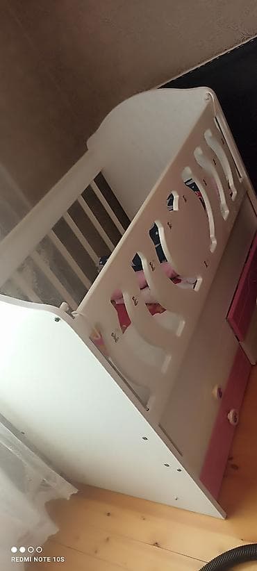 Qız üçün, İşlənmiş, Dördbucaq, Beşik, Dəst ilə, Matras ilə, Yellənmə mexanizmsiz — 3