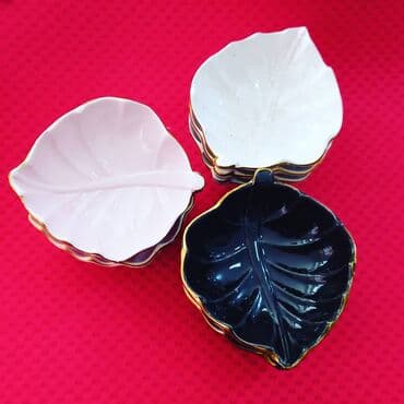 Kasalar, rəng - Qara