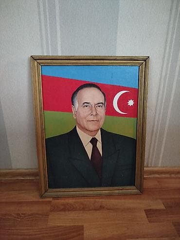 resm: Rəsm əsəri – çərçivəli portret tablo - Texnika: kətan üzərində rəngli — 1