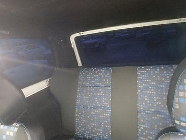 ikinci el radiatorlar: LADA Niva (3 qapılı) ağ rəngli off-road SUV - Kuzov: 3 qapı, qısa — 7