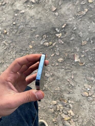 64 gb telefon: IPhone 13 Pro, 128 GB, Sierra Blue, Face ID — 3