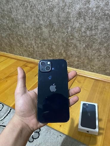 ipona: IPhone 13, Midnight — 3