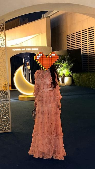 ağ qadın kostyumları: Məhsul: Qadın gecə/ziyafət geyimi Lasvegas magazasindan 500 azna — 2