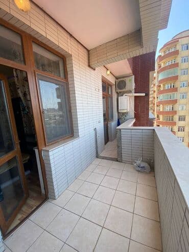 qubada kiraye evler 2022: Gənclik metrosu yaxınlığında 18 mərtəbəli yeni tikilinin 8 ci — 16