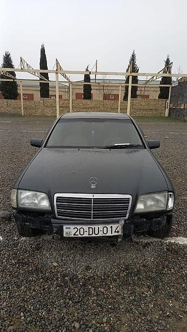 mersedes 190: Mercedes-Benz C 180: 1.8 l | 1995 il Sedan — 2
