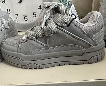 boz krosovkalar qadın üçün: Bershka, Ölçü: 37, rəng - Boz, Yeni — 3