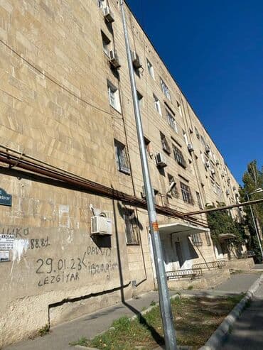 turbo az ford transit 16 1: Bakı, Qaraçuxur qəs., 4 otaqlı, Köhnə tikili, 99 kv. m — 19