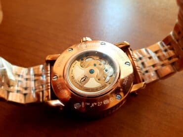 oğlan sepləri: Yeni, Qol saatı, Cartier — 13