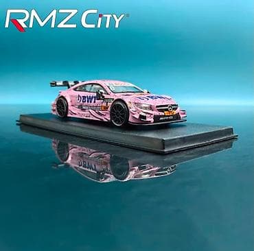 Aksesuarlar və tüninq: Mercedes-AMG GT yarış avtomobilinin miniatür die-cast modelidir. Metal — 2