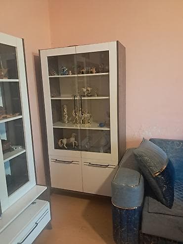 qapi: Qonaq otağı üçün mebel dəsti Tərkibi: - TV stendi və dekor paneli — 1