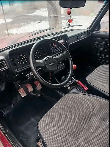 bmw 318 1994: VAZ (LADA) 2107: 1.6 l | 2007 il 10000 km Sedan — 4