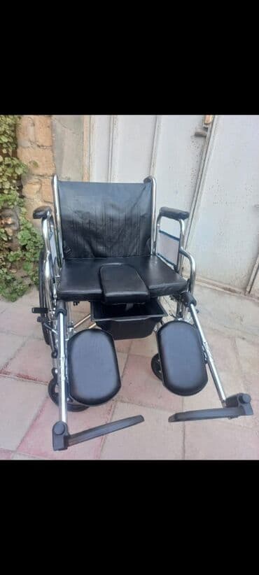 Tibbi geyim: Əlil arabasi — 1