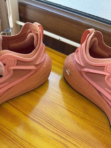 glo hyper plus: Stil və rahatlığı birləşdirən idman ayaqqabısı - Brend və model — 3