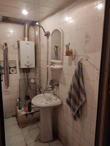 4 cu mikrorayon kiraye evler 2024: Bakı, 2 otaqlı, Köhnə tikili, m. Həzi Aslanov, 40 kv. m — 2