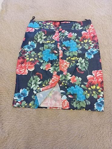 Alt paltarı: Yubka etek
izolla firması
yeniden seçilmir
48 razmer — 4