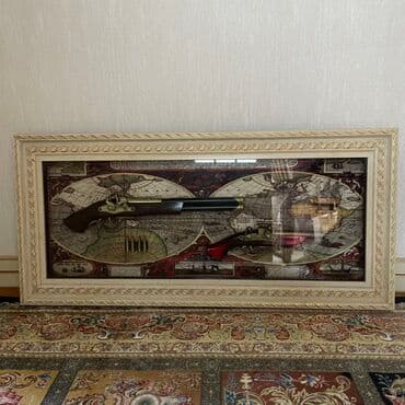 Dekorativ divar kompozisiyası – antik üslublu silah maketləri -