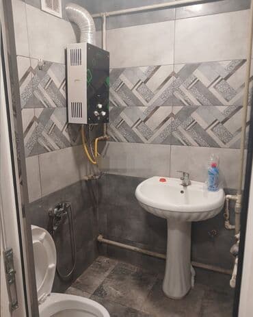 qəbələ aylıq kirayə evlər: Lökbatanda mərkəzdə kapitalbankın arxası . 1otaqdan 2 otaga — 2