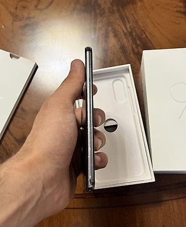 samsung a3 ekran: Xiaomi Mi 9 SE, 128 GB, rəng - Qara, 
 Sənədlərlə — 5