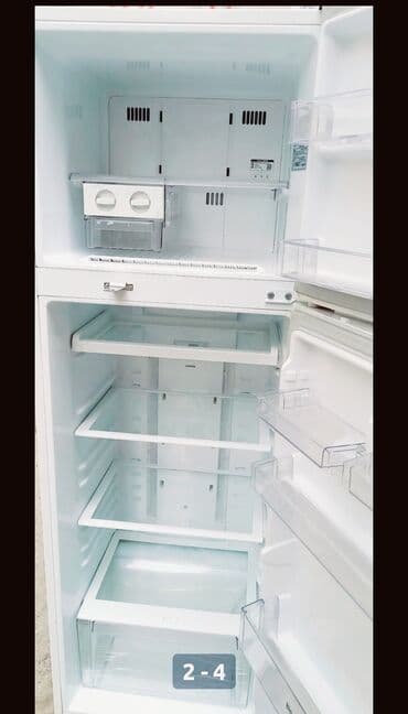 soyuducu təzə: İşlənmiş 2 qapılı LG Soyuducu Satılır, rəng - Ağ, Təkərli — 2