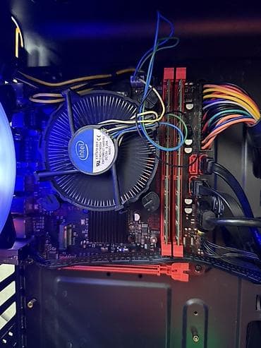 H61 plata
8 gb ram 
İ5 3470
Güclü kuller