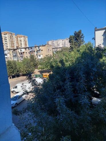 sumqayıtda 1 otaqlı evlərin qiyməti: Bakı, 2 otaqlı, Köhnə tikili, m. Neftçilər, 45 kv. m — 17