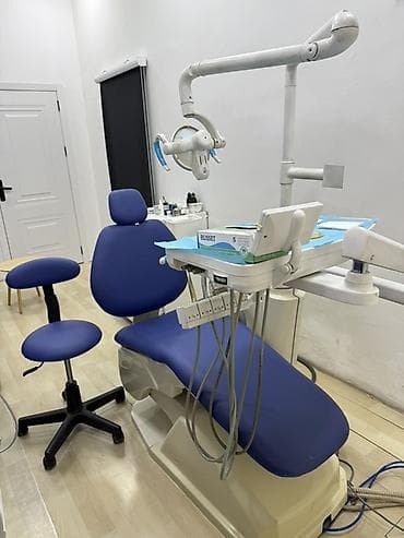 qedimi kasa: Stomatoloji qurğu komplekti Tərkib: - Tam funksional stomatoloji — 2