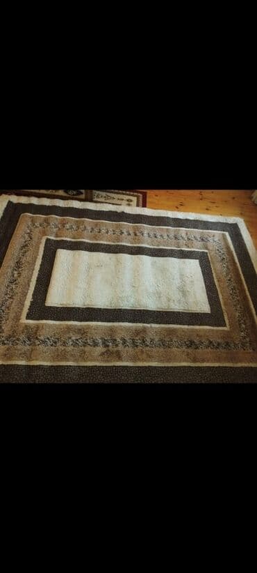 narkotik duxu qiymeti: Ikinci el xalça 400 azn alinib 200 azn satilir 4 m uzuznu. 3 m — 1