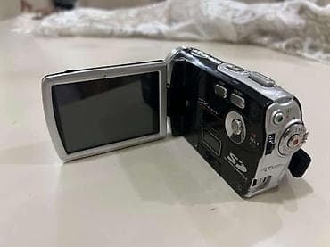 mikro sd kart: Tam ideal sony fotoaparat. hem video hemde şekil cekir. tam işlek, 16x — 3