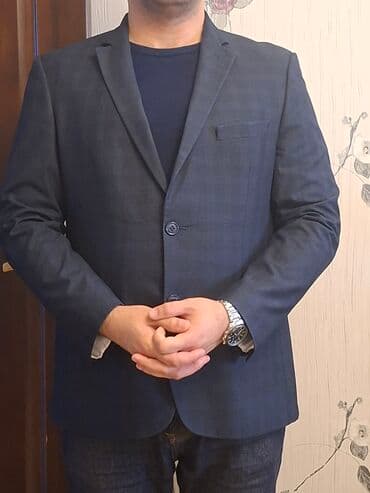 Pencəklər: Kişi üçün klassik blazer gödəkçə - Rəng: tünd mavi-boz tonlarda — 1