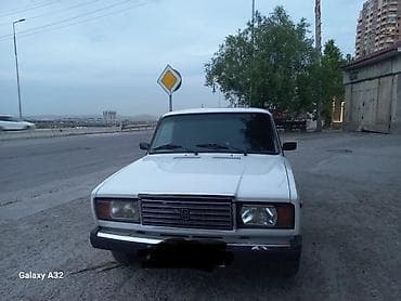 vaz 2107 kapotu: Ili 2007 injektor Karopka 5 Mator 06 Aşagı yeridə olaq 051 290 65 — 1