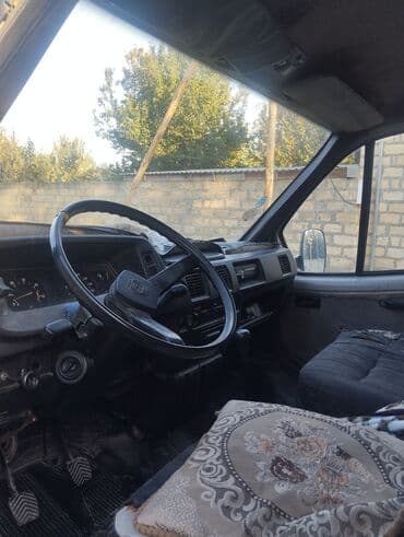 xanımlar ucun maşınlar: QAZ GAZel 3302: 2.4 l | 1998 il 196518 km Universal — 6