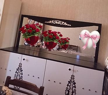 Мебель: Kamod 120 azn 
Hec bir problemi yoxdur.
Unvan Hövsan Mida
Vesile 🌹9043 — 3