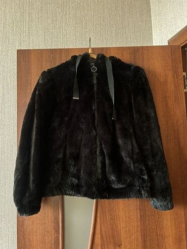 nike kurtka: Qara süni kürk gödəkcə - Material: yumşaq süni kürk, iç hissə də eyni — 1