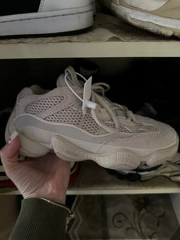 fitnes üçün qadın krosovkaları: Adidas, Ölçü: 38, rəng - Bej, İşlənmiş — 2