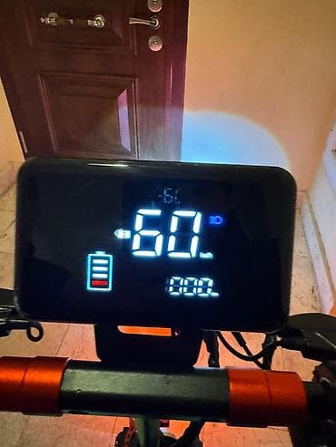 Elektrik nəqliyyatı: Elektrikli skuter – güclü, komfortlu və gecə görünürlüğü yüksək model — 2