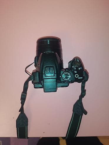 zoom: Nikon P500 kamera. Əsas xüsusiyyətlər: 12.1 MP CMOS sensor 36x optik — 8