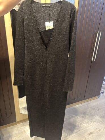 rengli tustuler: Ziyafət donu, Midi, Zara, M — 4