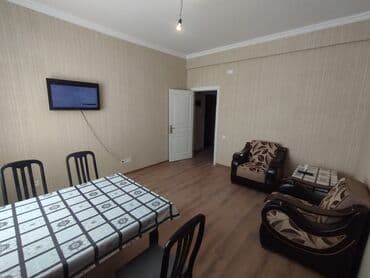 1 otaqli kohnə tikili evlər satilir kohnə binada en ucuz menzilər kub az: Джейранбатан, 3 комнаты, Вторичка, 80 м² — 4