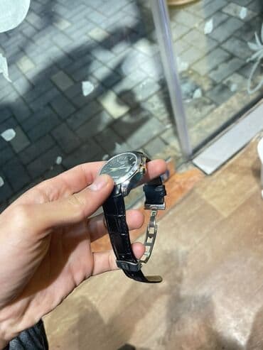 Yeni, Qol saatı, Tissot, rəng - Qara